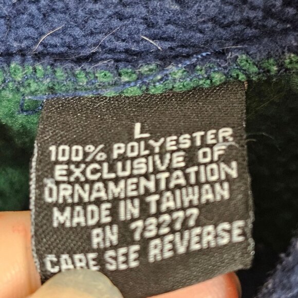 Christmas Holiday Joy Winter Warm Plush Soft Green Blue Snowman Print Sweater L - Picture 9 of 11